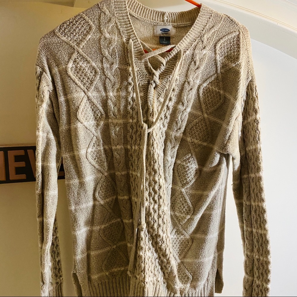 Beige Sweater 👝 - Picture 2 of 4